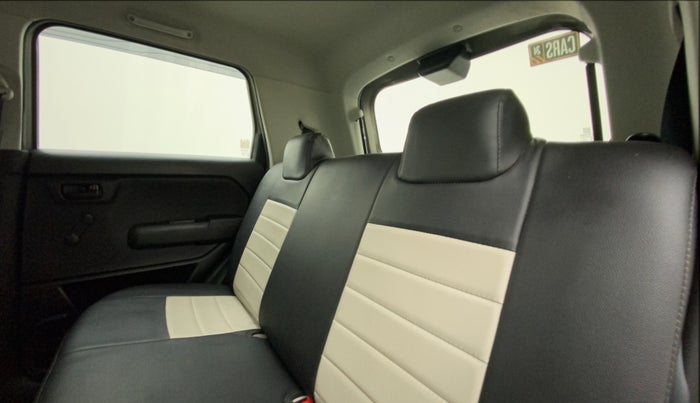 2019 Maruti New Wagon-R LXI CNG (O) 1.0, CNG, Manual, 19,538 km, Right Side Rear Door Cabin