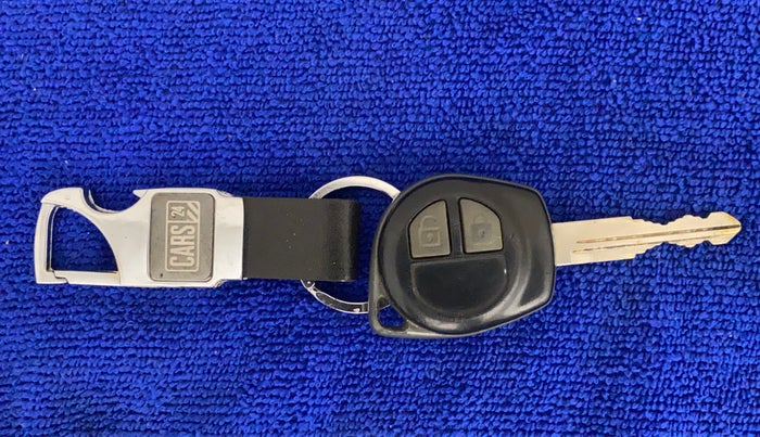 2016 Maruti Ertiga VXI CNG, CNG, Manual, 63,006 km, Key Close Up