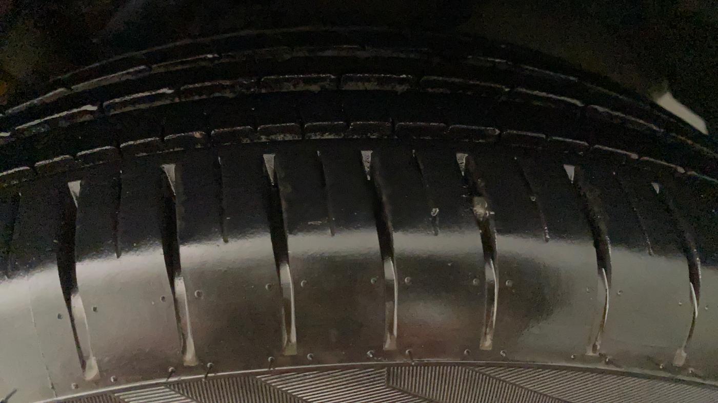 2016 Maruti Ertiga VXI CNG, CNG, Manual, 63,006 km, Left Front Tyre Tread