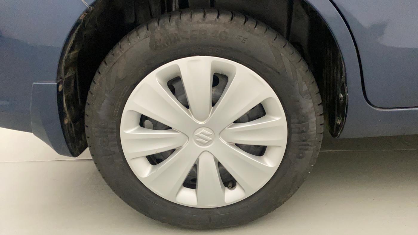 2016 Maruti Ertiga VXI CNG, CNG, Manual, 63,006 km, Right Rear Wheel