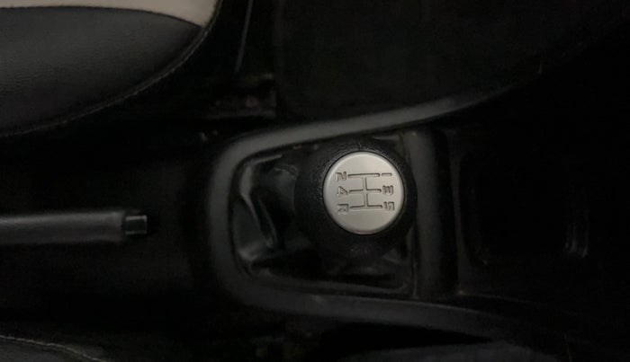2017 Maruti Swift LXI (O), Petrol, Manual, 30,150 km, Gear Lever