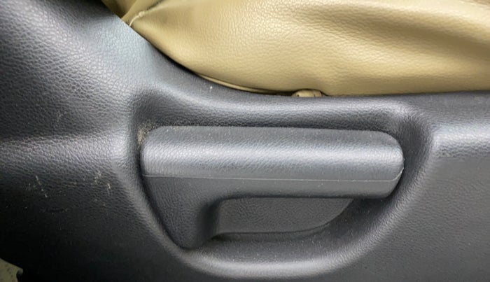 2018 Honda Jazz 1.2L I-VTEC V CVT, Petrol, Automatic, 50,263 km, Driver Side Adjustment Panel