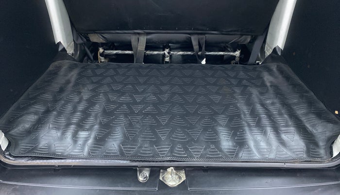 2019 Maruti Eeco 5 STR WITH AC PLUSHTR, Petrol, Manual, Boot Inside