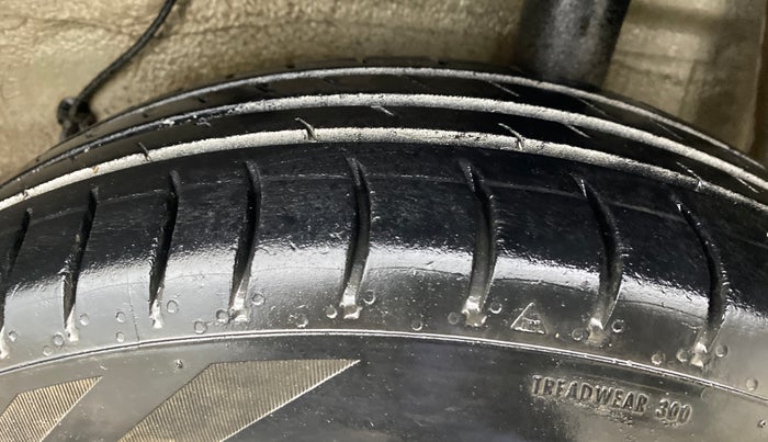 2016 Maruti Celerio ZXI AMT, Petrol, Automatic, 57,807 km, Left Rear Tyre Tread