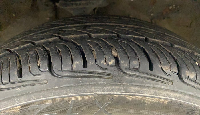 2018 Maruti Alto K10 VXI, Petrol, Manual, 37,302 km, Right Front Tyre Tread