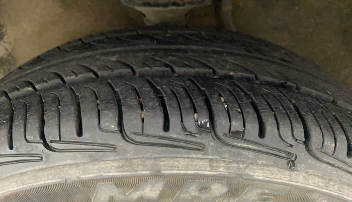 2018 Maruti Alto K10 VXI, Petrol, Manual, 37,302 km, Left Front Tyre Tread