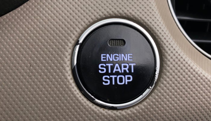 2015 Hyundai Grand i10 SPORTZ 1.2 KAPPA VTVT, Petrol, Manual, 44,365 km, Keyless Start/ Stop Button