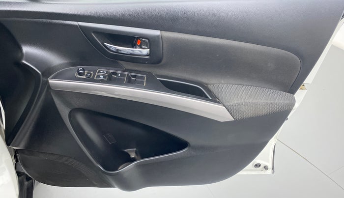 2019 Maruti S Cross DELTA SHVS, Diesel, Manual, 54,532 km, Driver Side Door Panels Control