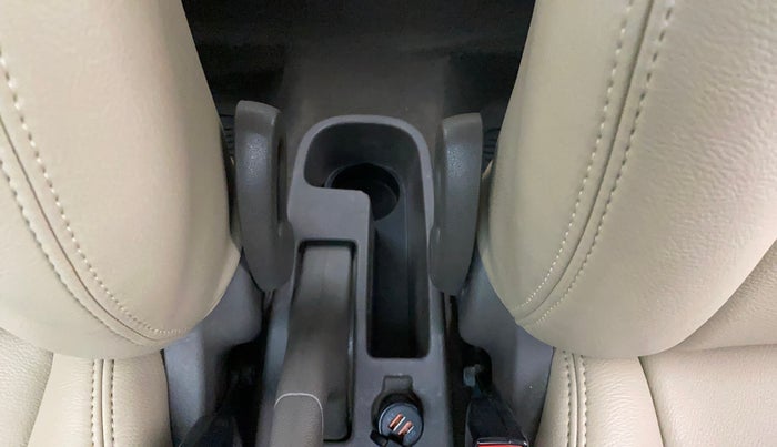 2013 Hyundai i10 MAGNA 1.2, Petrol, Manual, 90,545 km, Driver Side Adjustment Panel