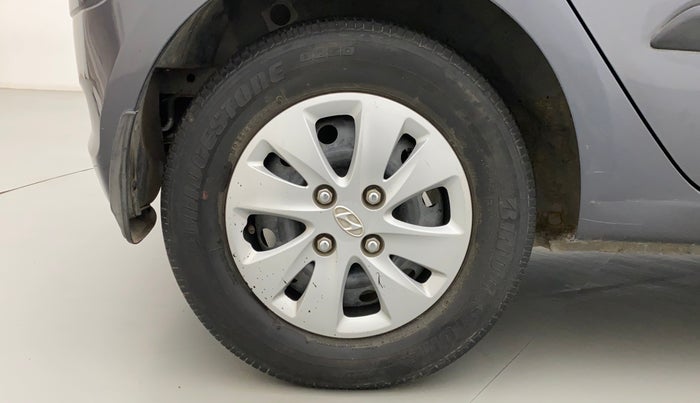 2013 Hyundai i10 MAGNA 1.2, Petrol, Manual, 90,545 km, Right Rear Wheel