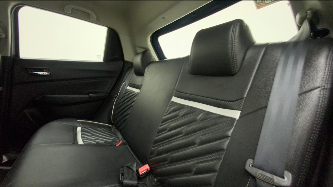 2018 Maruti Swift VXI, Petrol, Manual, 3,337 km, Right Side Rear Door Cabin