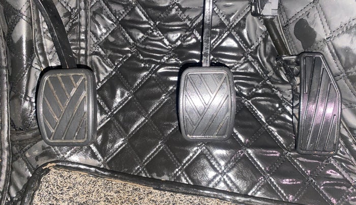 2020 Maruti Baleno DELTA PETROL 1.2, Petrol, Manual, 33,370 km, Pedals