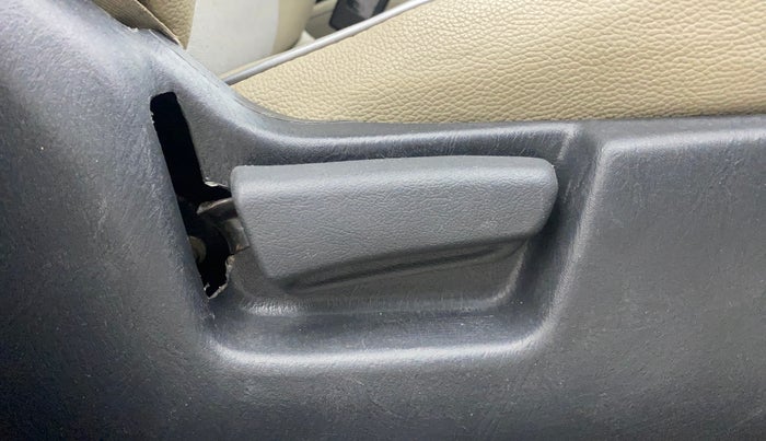 2018 Maruti Alto K10 VXI (O) AMT, Petrol, Automatic, 35,276 km, Driver Side Adjustment Panel