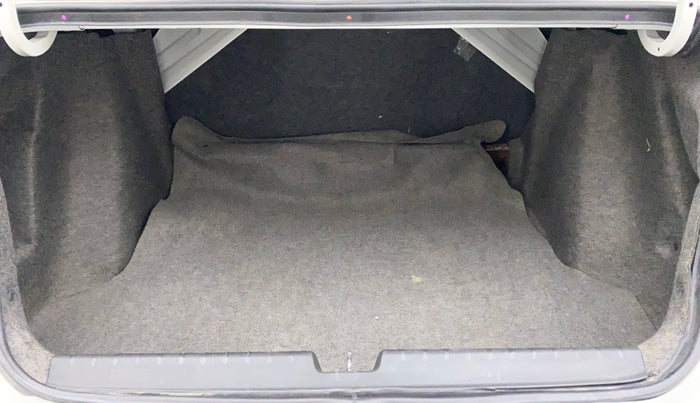 2018 Honda City V MT PETROL, Petrol, Manual, 35,869 km, Boot Inside