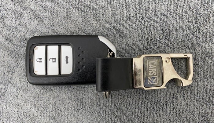 2018 Honda City V MT PETROL, Petrol, Manual, 35,869 km, Key Close Up