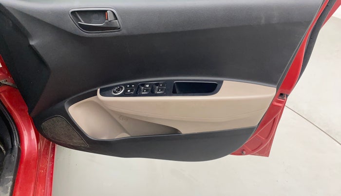 2019 Hyundai Grand i10 MAGNA 1.2 KAPPA VTVT, Petrol, Manual, 88,522 km, Driver Side Door Panels Control
