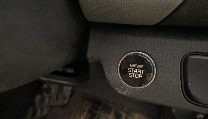 2020 KIA SELTOS HTK PLUS 1.5, Petrol, Manual, 43,821 km, Keyless Start/ Stop Button