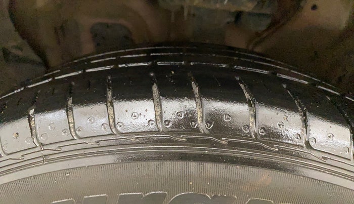 2020 KIA SELTOS HTK PLUS 1.5, Petrol, Manual, 43,821 km, Left Front Tyre Tread