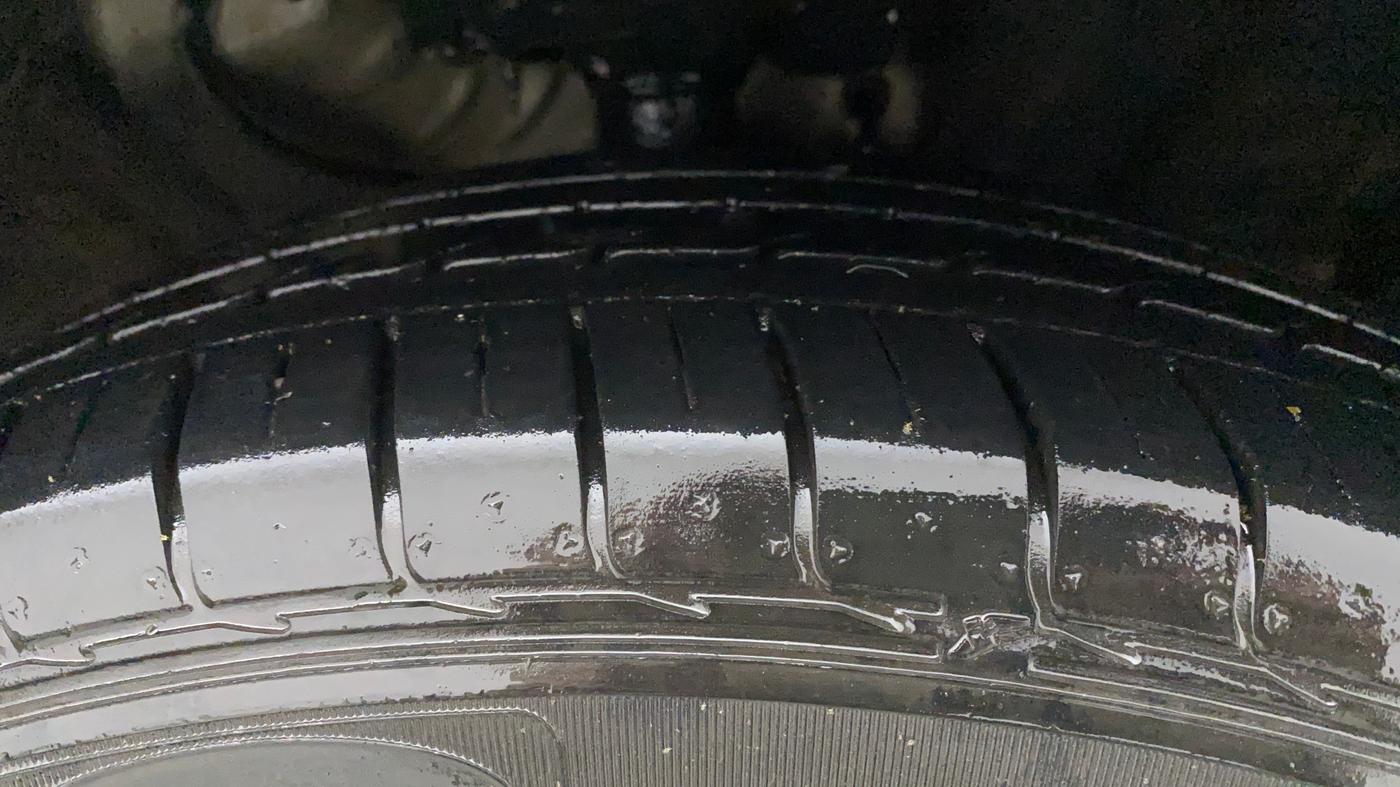 2020 KIA SELTOS HTX PLUS 1.5 DIESEL, Diesel, Manual, 57,230 km, Right Front Tyre Tread
