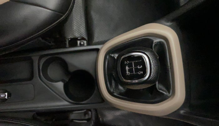 2013 Hyundai Grand i10 ASTA 1.2 KAPPA VTVT, Petrol, Manual, 75,139 km, Gear Lever