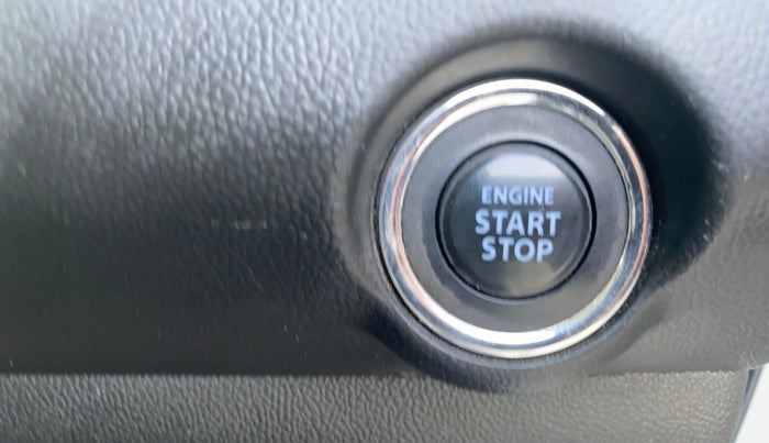 2023 Maruti Swift ZXI PLUS DUAL TONE, Petrol, Manual, 44,029 km, Keyless Start/ Stop Button