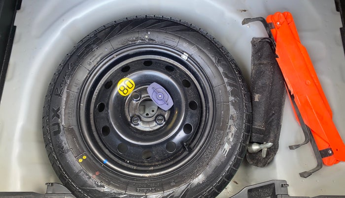 2023 Maruti Swift ZXI PLUS DUAL TONE, Petrol, Manual, 44,029 km, Spare Tyre