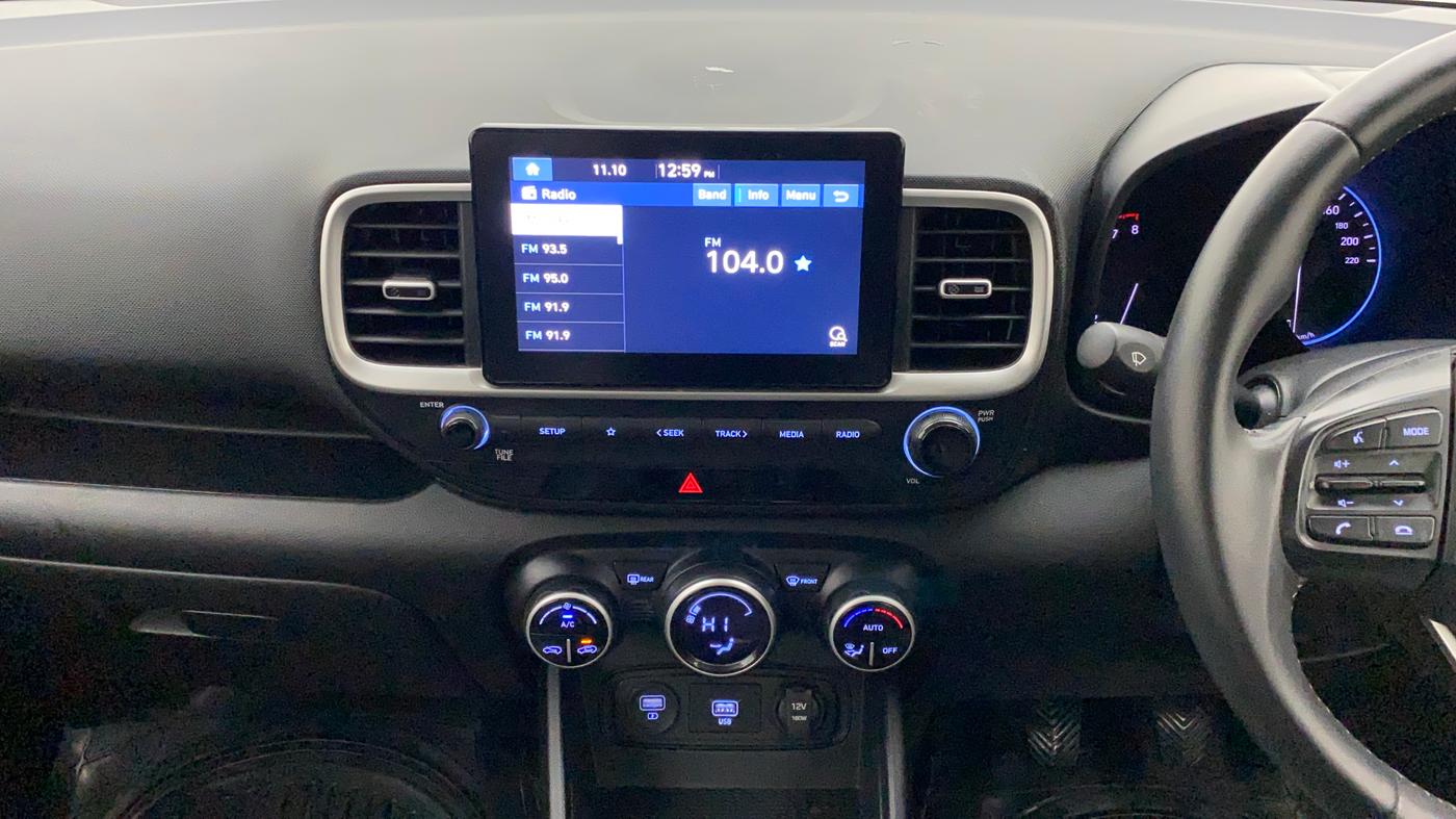 2020 Hyundai VENUE SX 1.0 TURBO, Petrol, Manual, 44,027 km, Air Conditioner