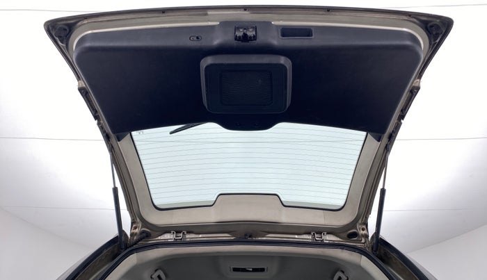 2017 Tata Hexa Varicor 400 XM, Diesel, Manual, 54,217 km, Boot Door Open