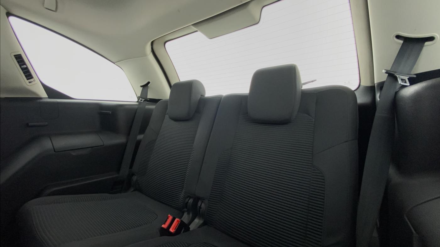 2017 Tata Hexa Varicor 400 XM, Diesel, Manual, 54,217 km, Third Seat Row ( optional )