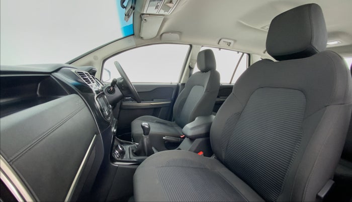 2017 Tata Hexa Varicor 400 XM, Diesel, Manual, 54,217 km, Right Side Front Door Cabin