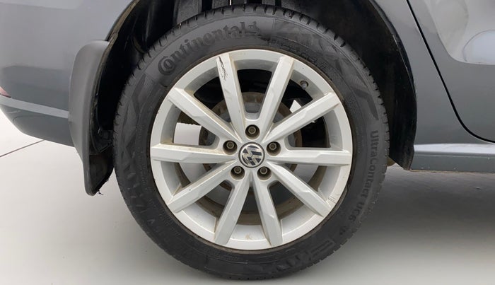 2018 Volkswagen Ameo HIGHLINE PLUS 1.5L AT 16 ALLOY, Diesel, Automatic, 79,577 km, Right Rear Wheel