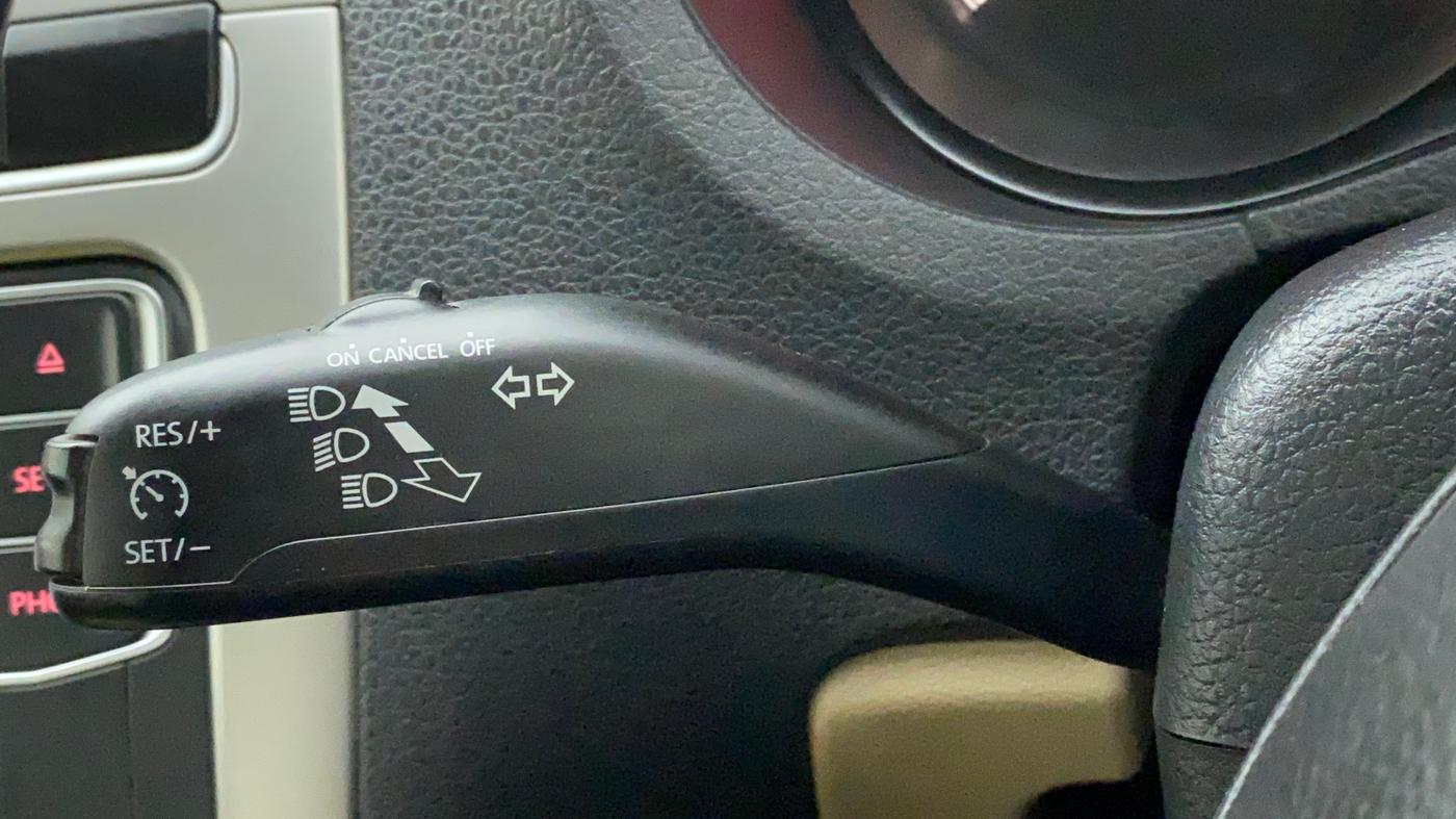 2018 Volkswagen Ameo HIGHLINE PLUS 1.5L AT 16 ALLOY, Diesel, Automatic, 79,577 km, Adaptive Cruise Control