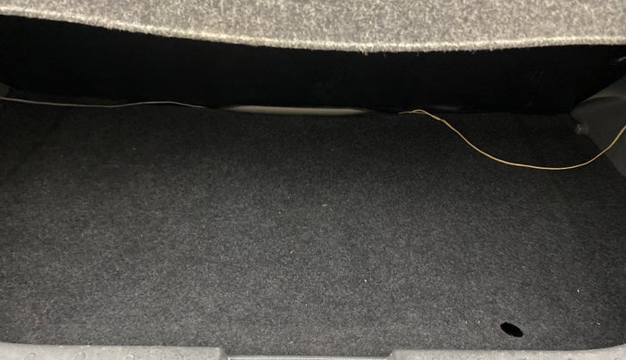 2015 Maruti Alto 800 LXI, Petrol, Manual, 33,898 km, Boot Inside