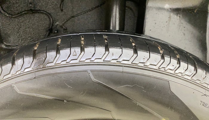 2023 Tata PUNCH PURE MT, Petrol, Manual, 11,772 km, Left Rear Tyre Tread