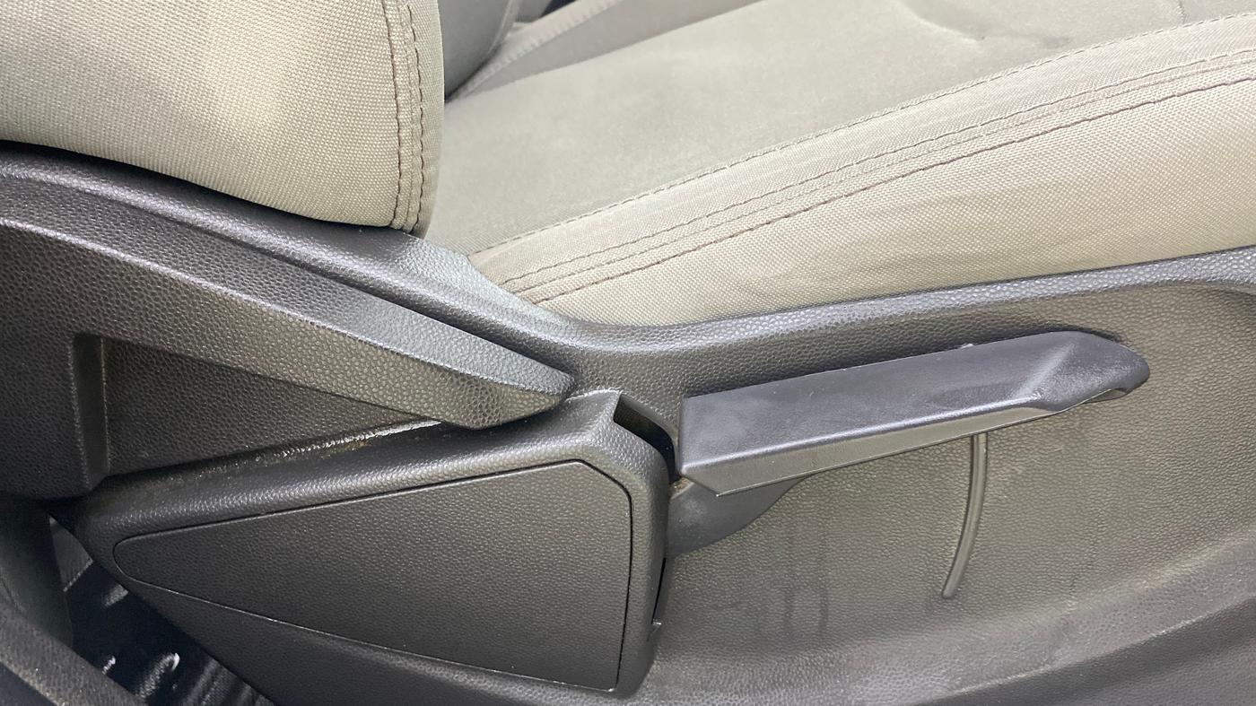 2016 Ford Ecosport TREND 1.5L DIESEL, Diesel, Manual, 99,531 km, Driver Side Adjustment Panel