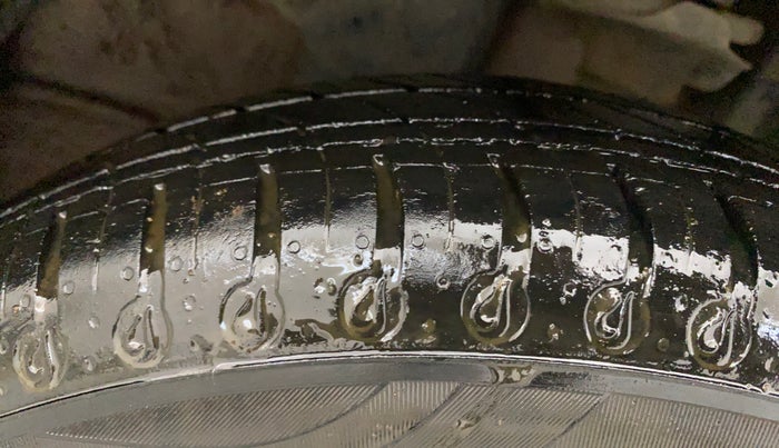 2020 Renault Kwid RXT 1.0 AMT (O), Petrol, Automatic, 21,782 km, Right Front Tyre Tread