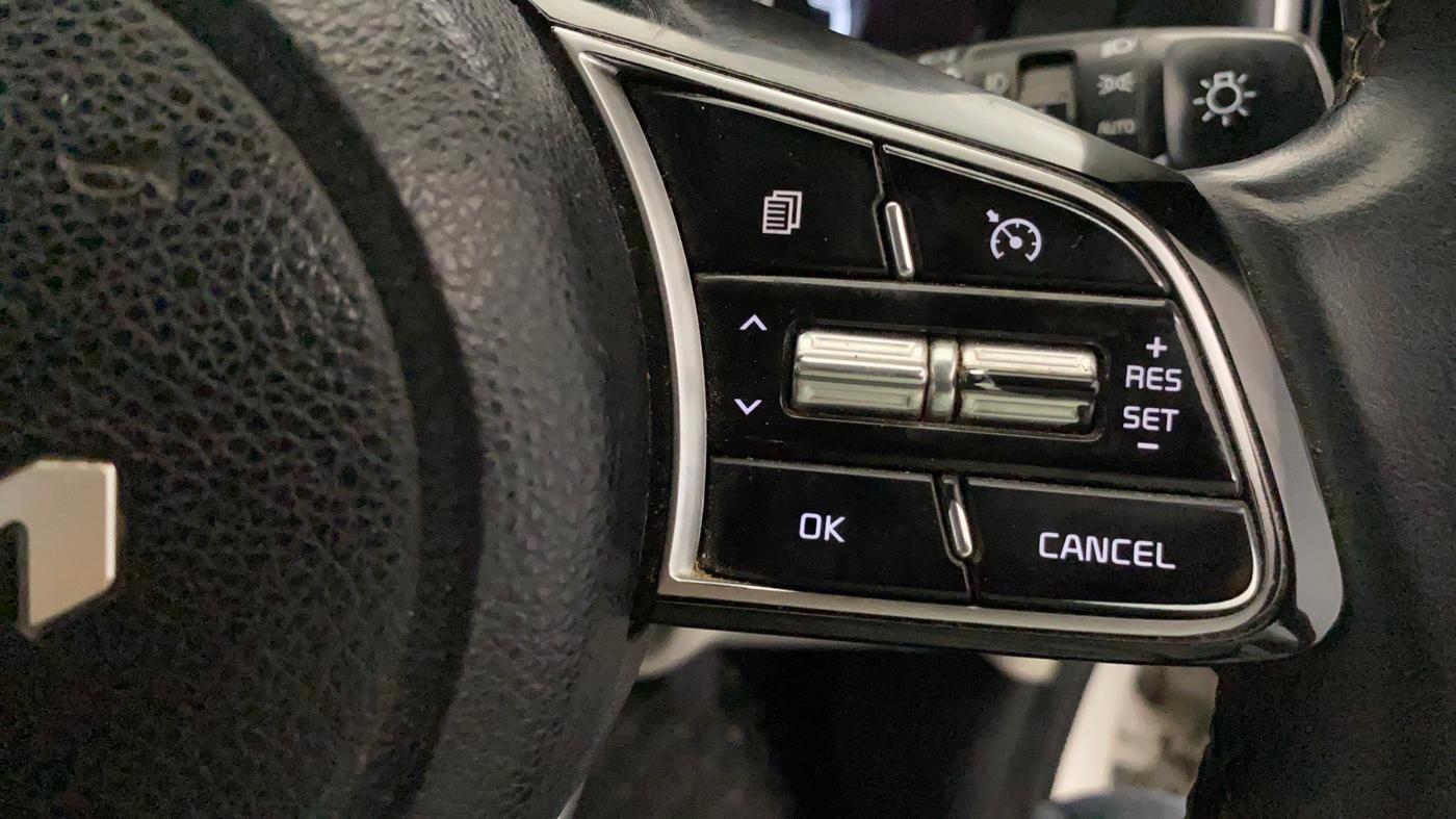 2022 KIA SONET HTX PLUS 1.5, Diesel, Manual, 73,885 km, Adaptive Cruise Control