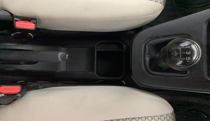 2020 Maruti New Wagon-R LXI CNG (O) 1.0, CNG, Manual, 77,258 km, Gear Lever