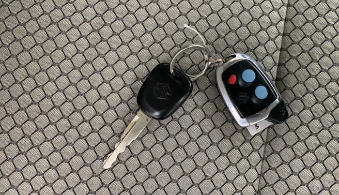 2020 Maruti New Wagon-R LXI CNG (O) 1.0, CNG, Manual, 77,258 km, Key Close Up