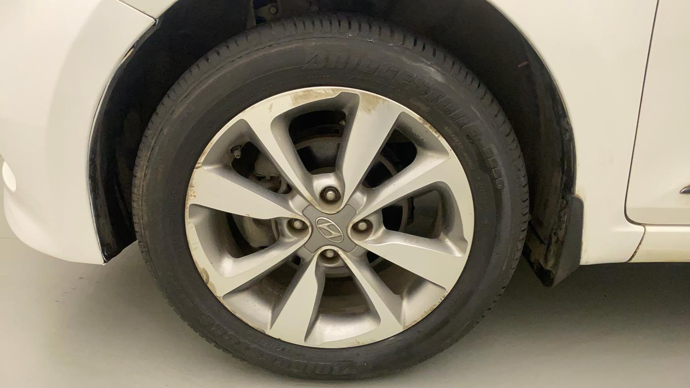2014 Hyundai Elite i20 SPORTZ 1.2, Petrol, Manual, 58,499 km, Left Front Wheel