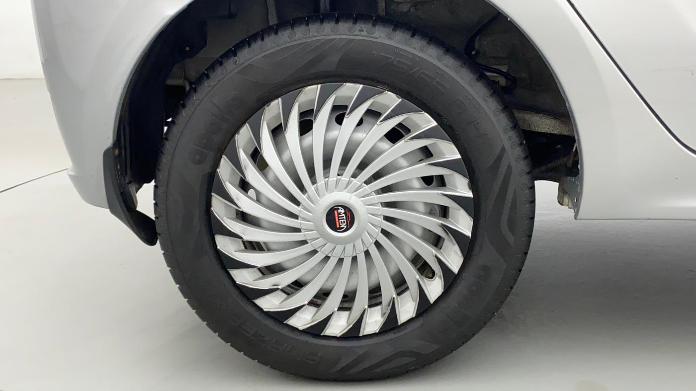 2021 Tata Tiago XE PETROL, Petrol, Manual, 17,462 km, Right Rear Wheel