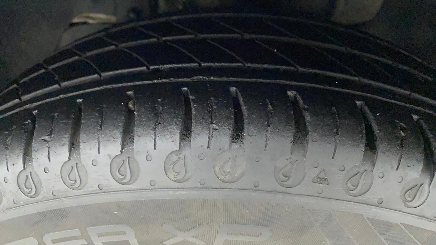 2021 Tata Tiago XE PETROL, Petrol, Manual, 17,462 km, Left Front Tyre Tread