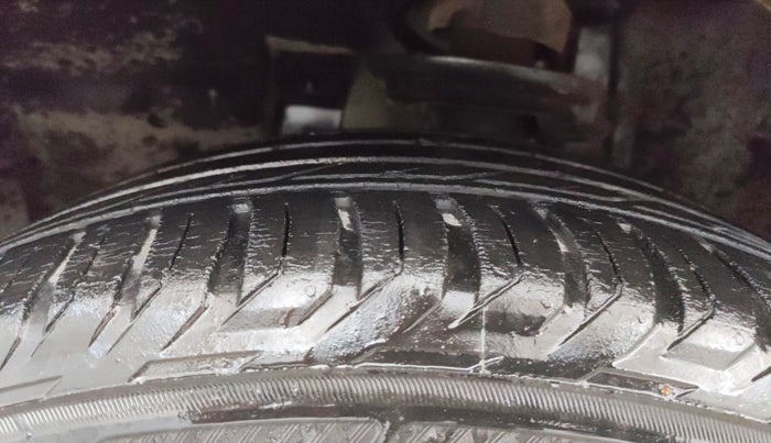 2021 Jeep Compass 80 ANNIVERSARY 1.4 PETROL DCT, Petrol, Automatic, 37,644 km, Left Front Tyre Tread