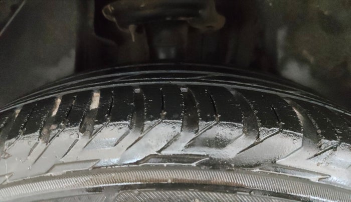 2021 Jeep Compass 80 ANNIVERSARY 1.4 PETROL DCT, Petrol, Automatic, 37,644 km, Right Rear Tyre Tread