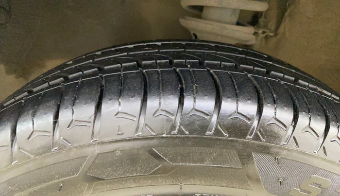 2018 Maruti Alto K10 VXI (O) AMT, Petrol, Automatic, 23,899 km, Left Front Tyre Tread