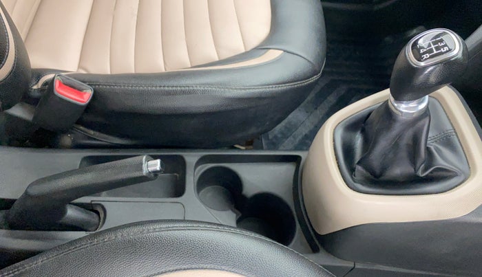 2016 Hyundai Grand i10 SPORTZ 1.2 KAPPA VTVT, Petrol, Manual, 62,740 km, Gear Lever