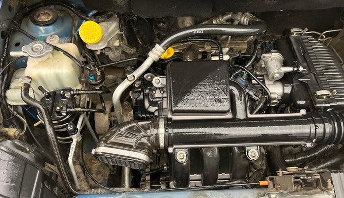 2020 Renault TRIBER RXZ AMT, Petrol, Automatic, 52,492 km, Engine View - Right