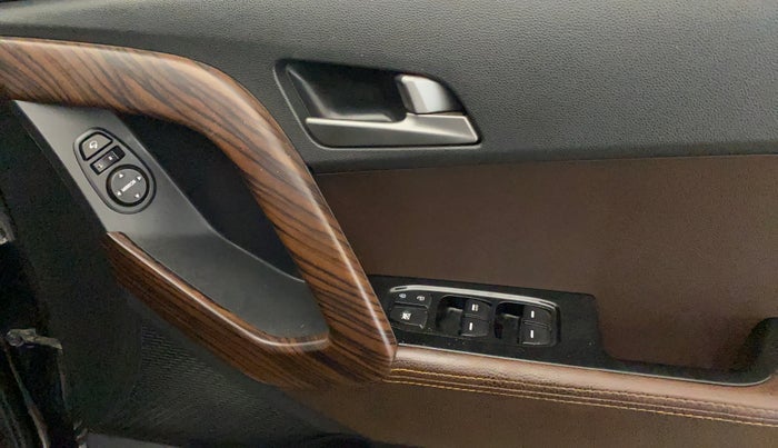 2017 Hyundai Creta SX PLUS 1.6 PETROL, Petrol, Manual, 36,922 km, Driver Side Door Panels Control