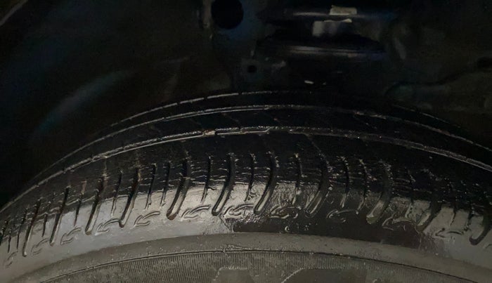 2019 Maruti S PRESSO VXI PLUS AMT, Petrol, Automatic, 67,507 km, Right Front Tyre Tread