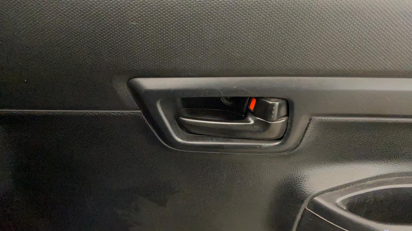 2019 Maruti S PRESSO VXI PLUS AMT, Petrol, Automatic, 67,542 km, Driver Side Door Panels Control